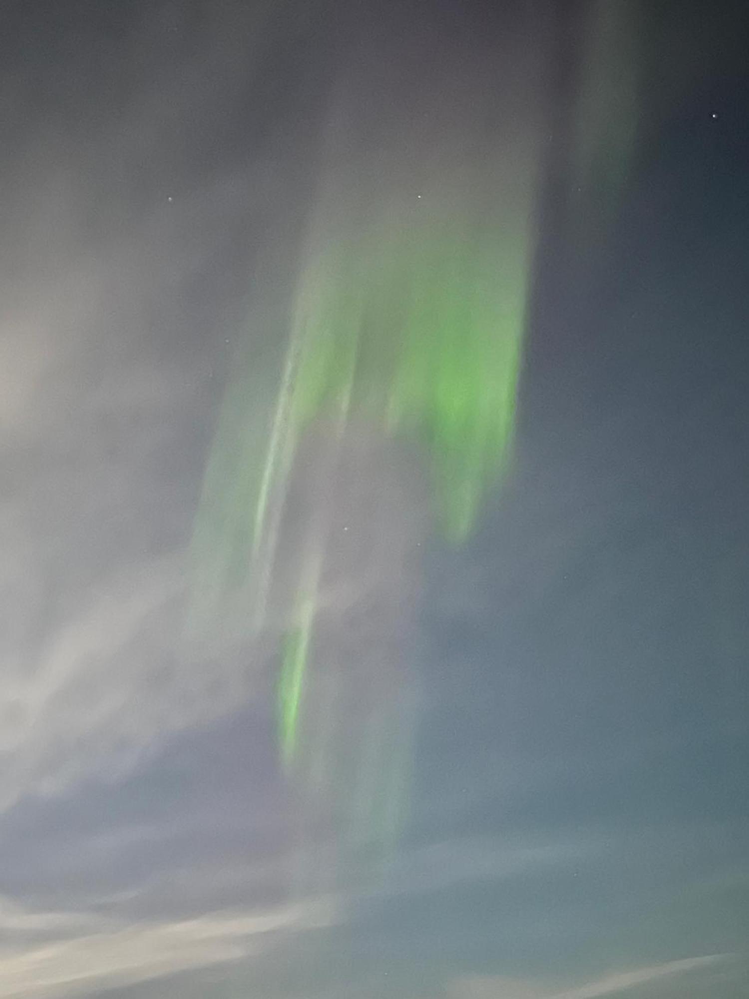 Вилла Enebolig Med Eventyrlig Beliggenhet Like Ved Sjoen I Lofoten *